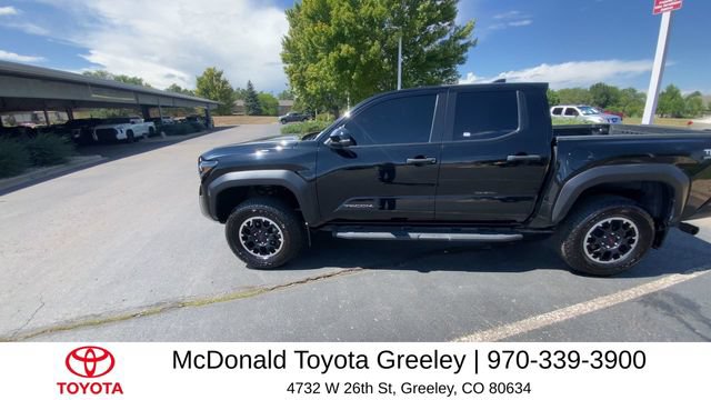 Used 2024 Toyota Tacoma TRD Off-Road w/ TRD Off Road Upgrade Package AWD/4WD image 5