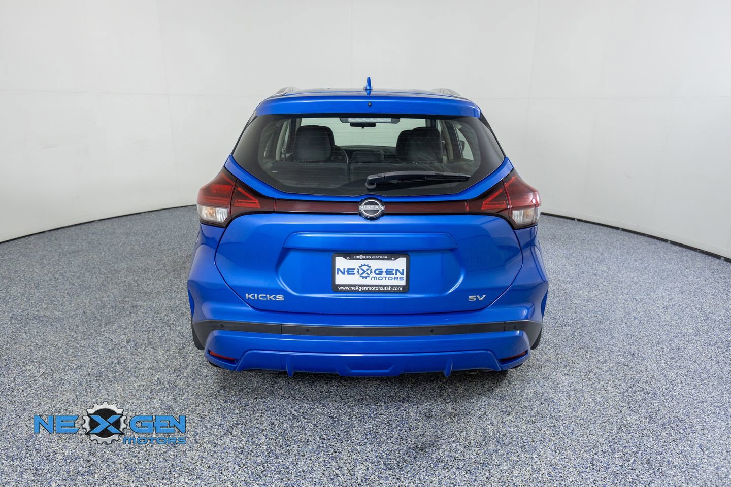 Used 2022 Nissan Kicks SV FWD image 6