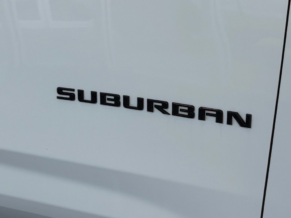 Certified 2023 Chevrolet Suburban RST w/ Luxury Package RWD image 10