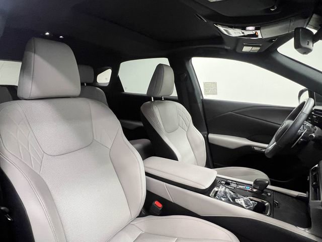 Certified 2025 Lexus RX 350h w/ Convenience Package image 11