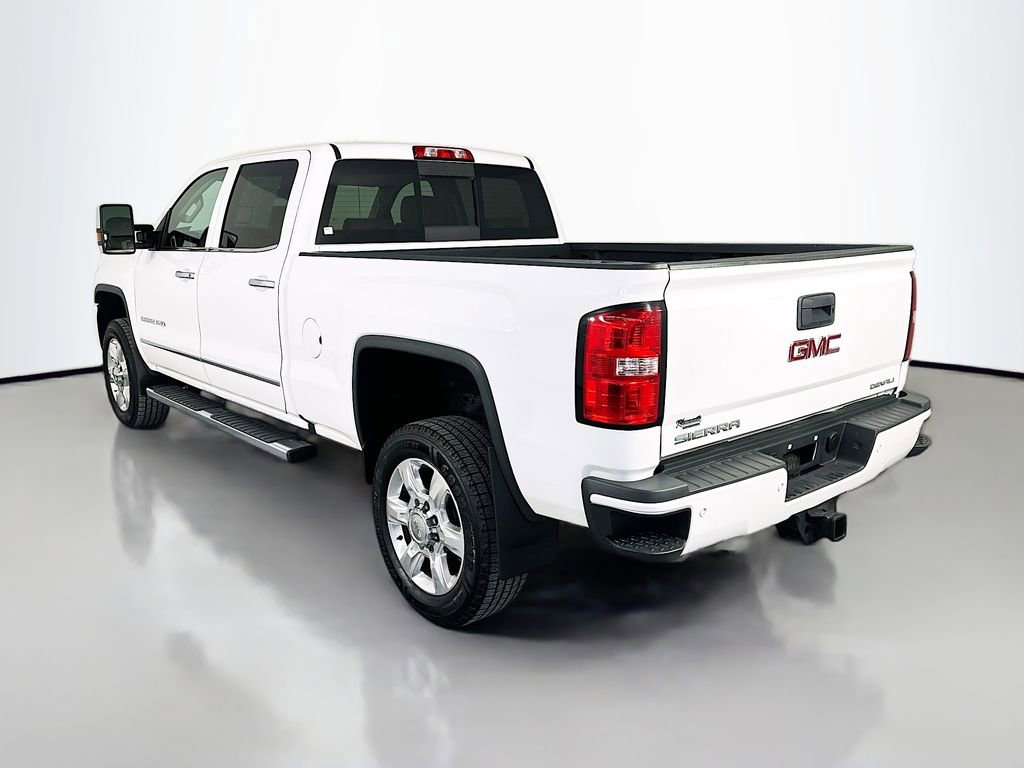 Used 2017 GMC Sierra 2500 Denali w/ Duramax Plus Package image 5