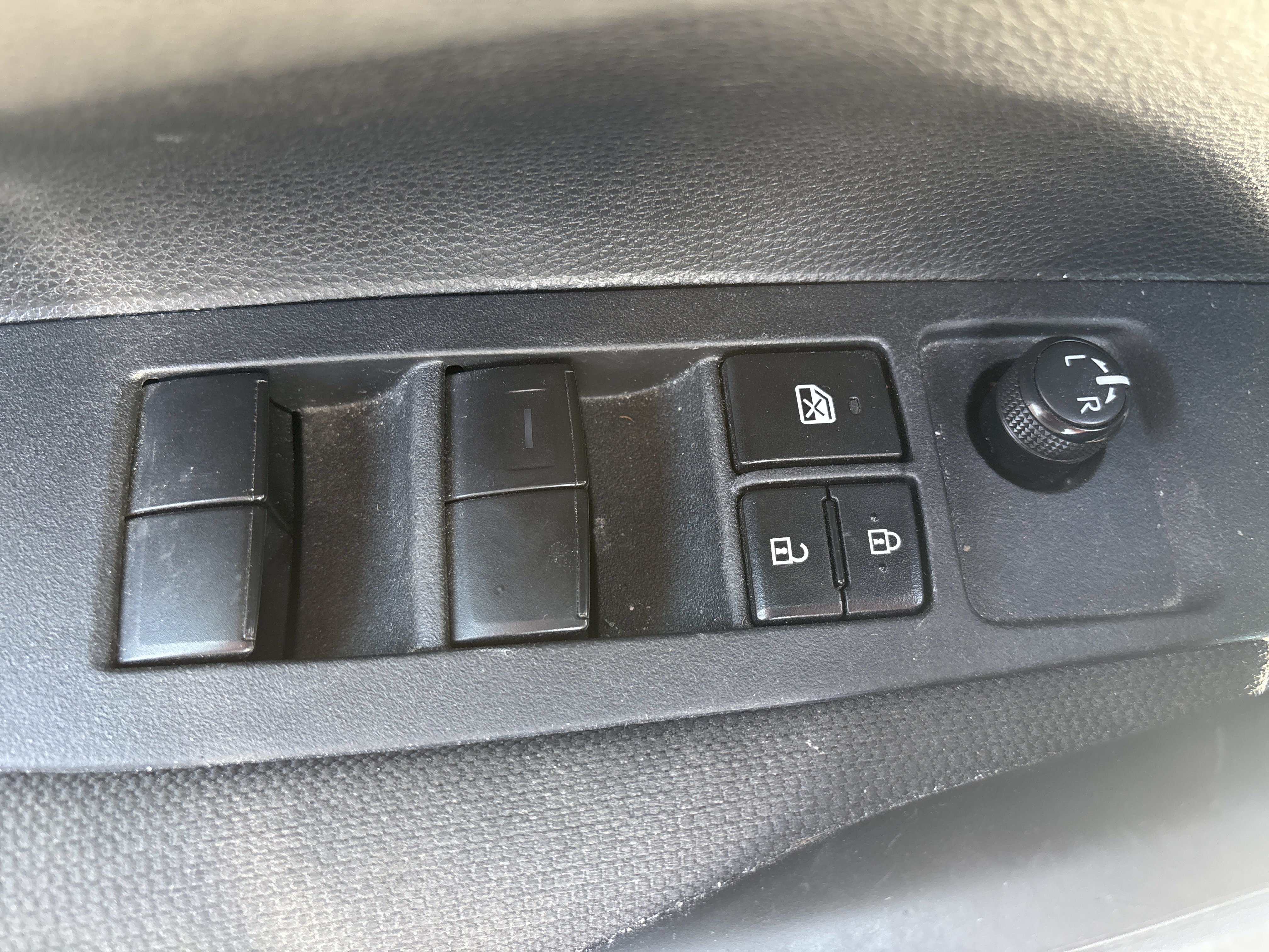 Certified 2024 Toyota Corolla LE FWD image 17