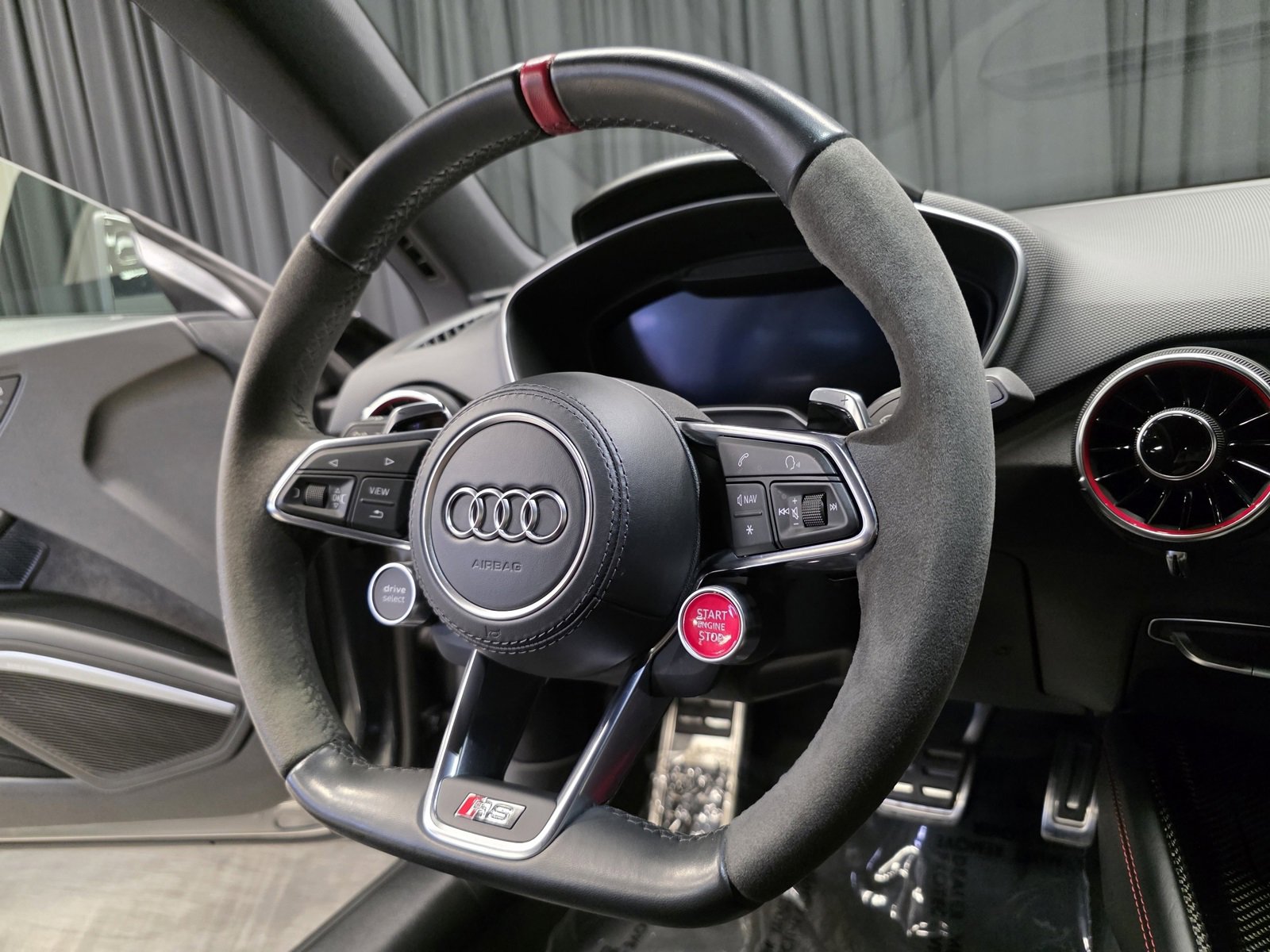 Used 2019 Audi TT RS image 24