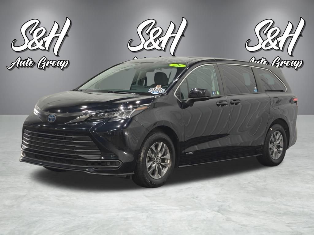 Used 2021 Toyota Sienna LE FWD image 14