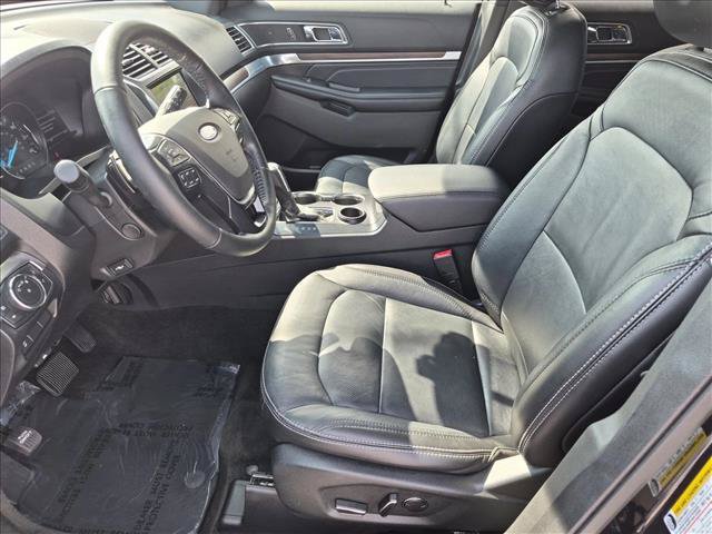 Used 2017 Ford Explorer Limited FWD image 16