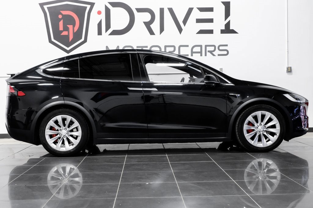 Used 2018 Tesla Model X P100D image 9