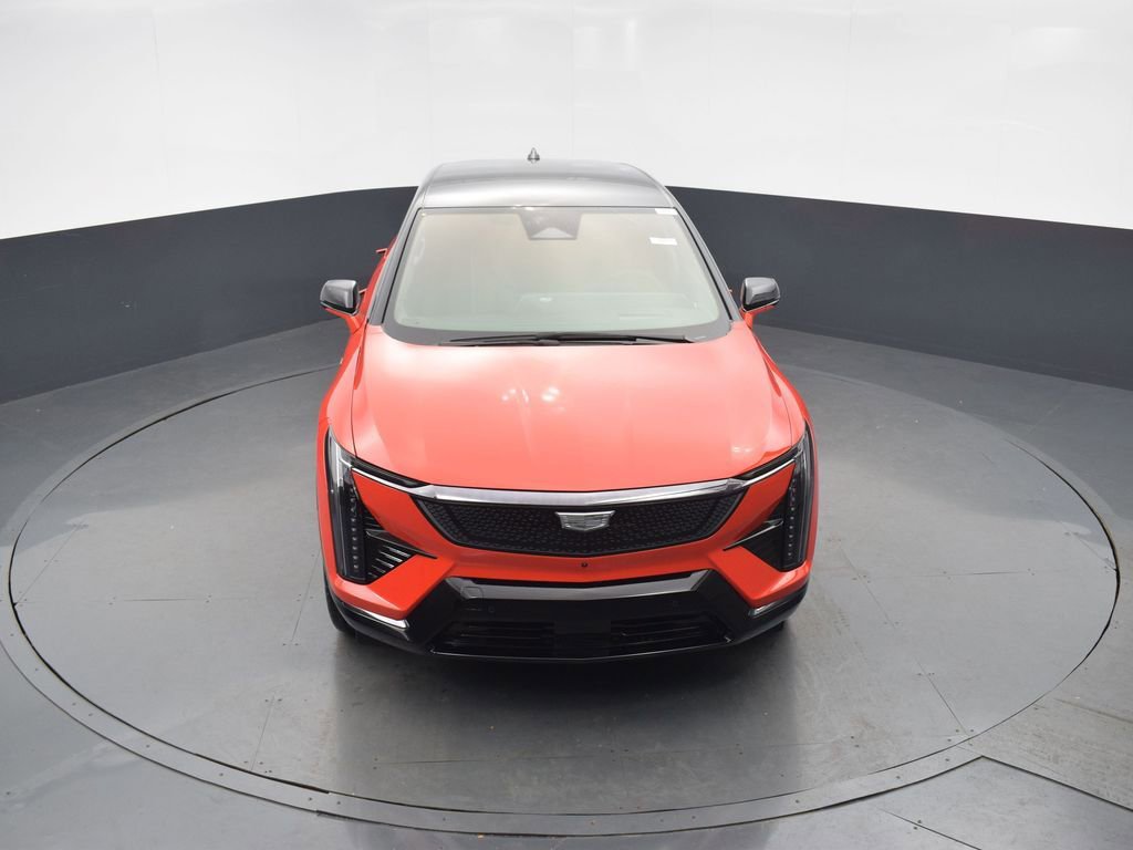 New 2026 Cadillac Optiq Sport 2 w/ LPO, Floor Liner Package image 42