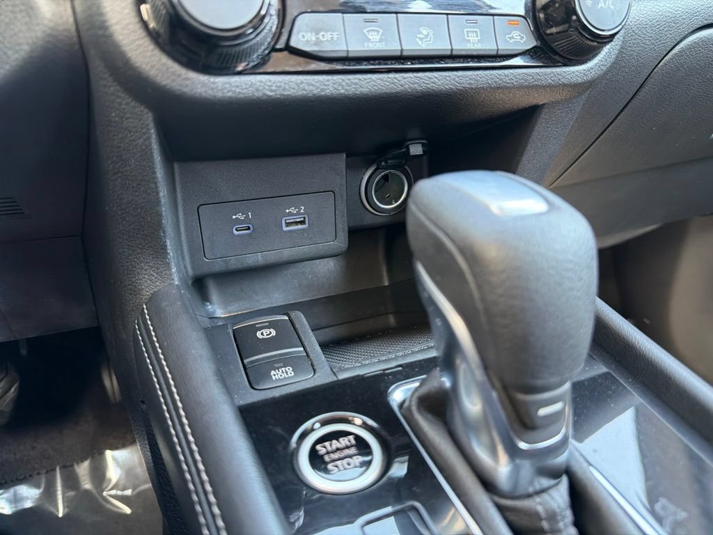 Used 2022 Nissan Kicks SR FWD image 56