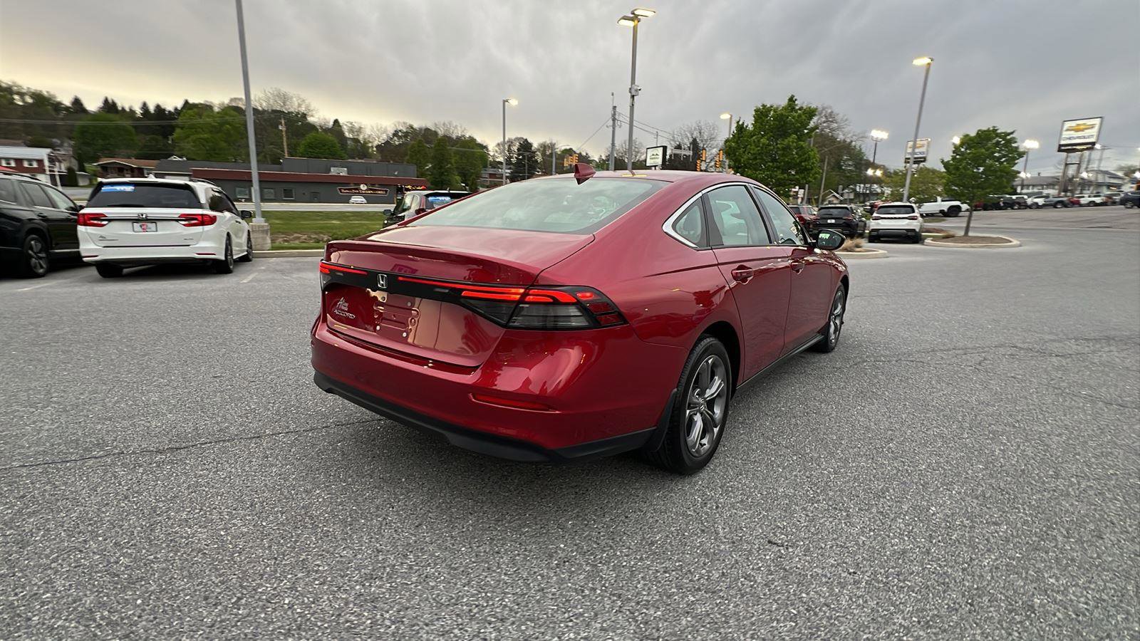 Used 2024 Honda Accord EX image 4