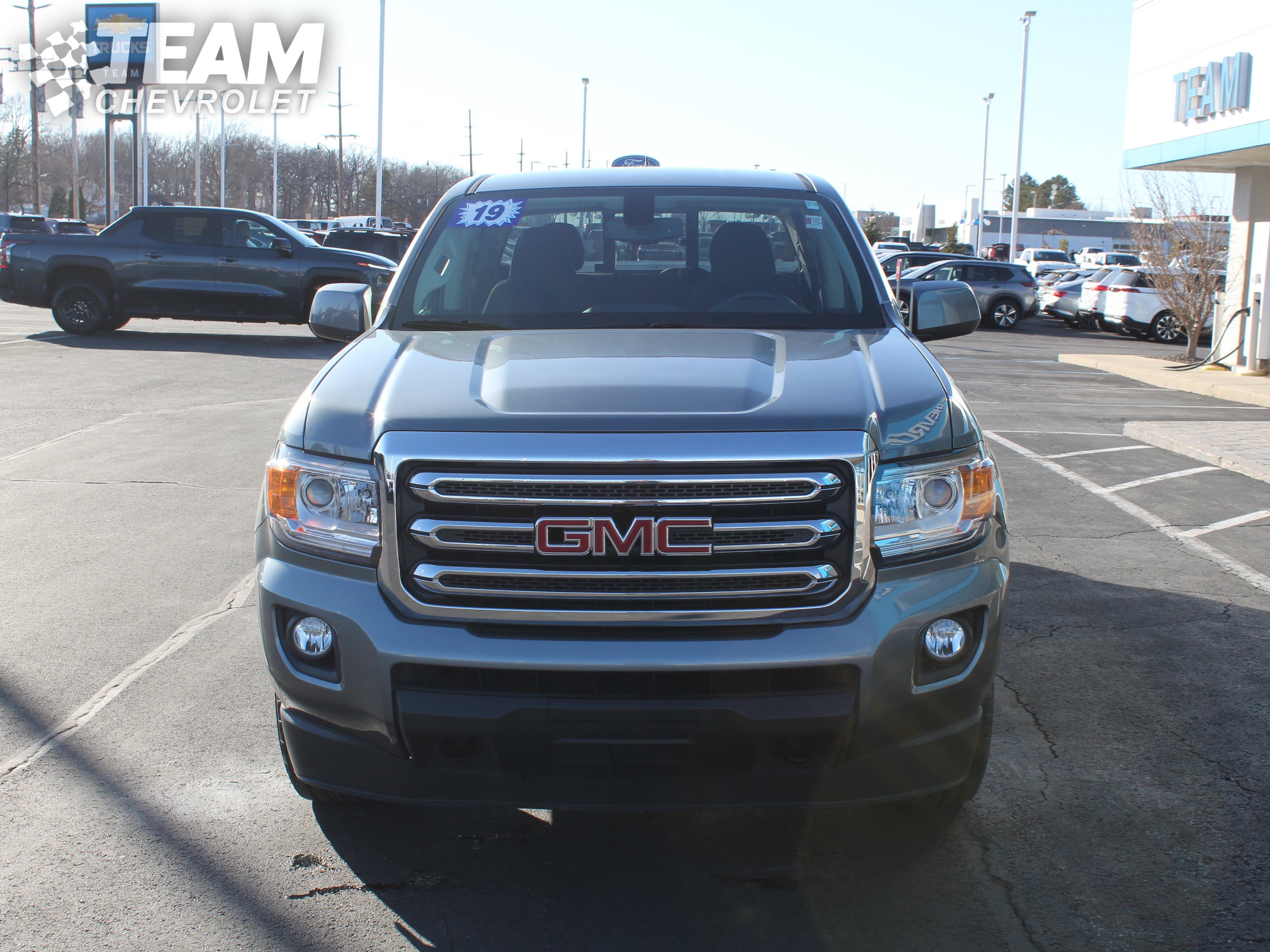 Used 2019 GMC Canyon SLE w/ SLE Convenience Package image 9