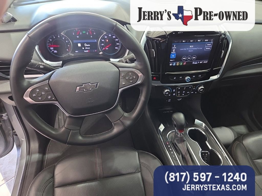 Used 2023 Chevrolet Traverse RS FWD image 8