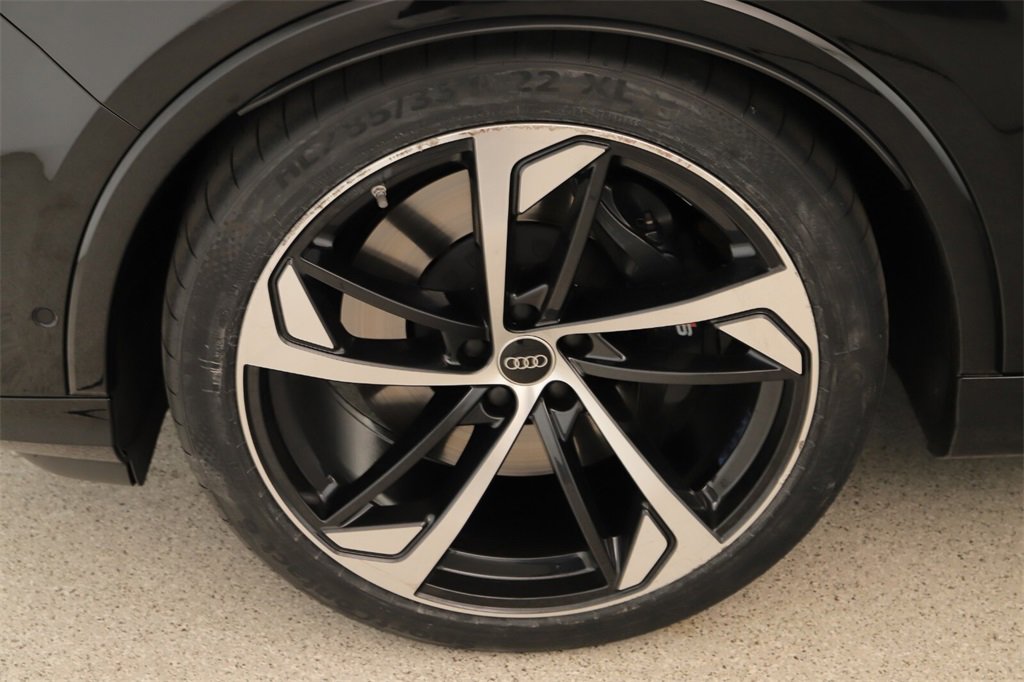 Certified 2023 Audi SQ7 Prestige image 34