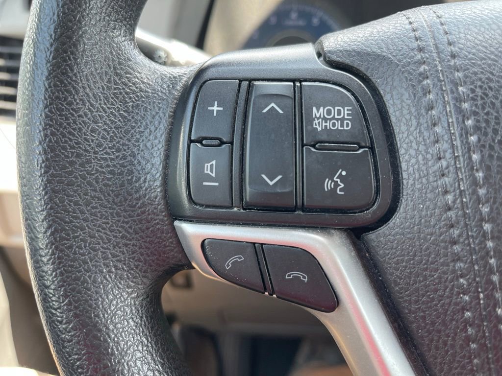 Used 2020 Toyota Sienna LE FWD image 20