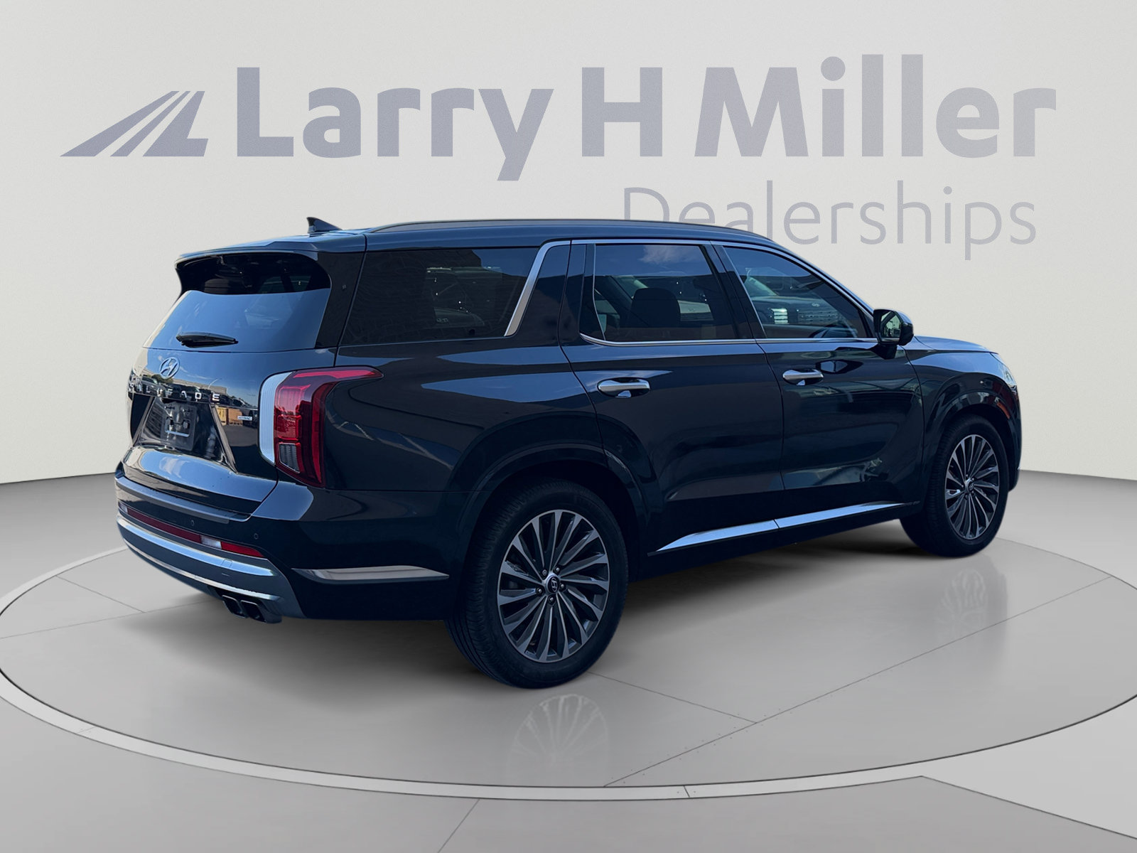 Used 2024 Hyundai Palisade Calligraphy AWD/4WD image 5