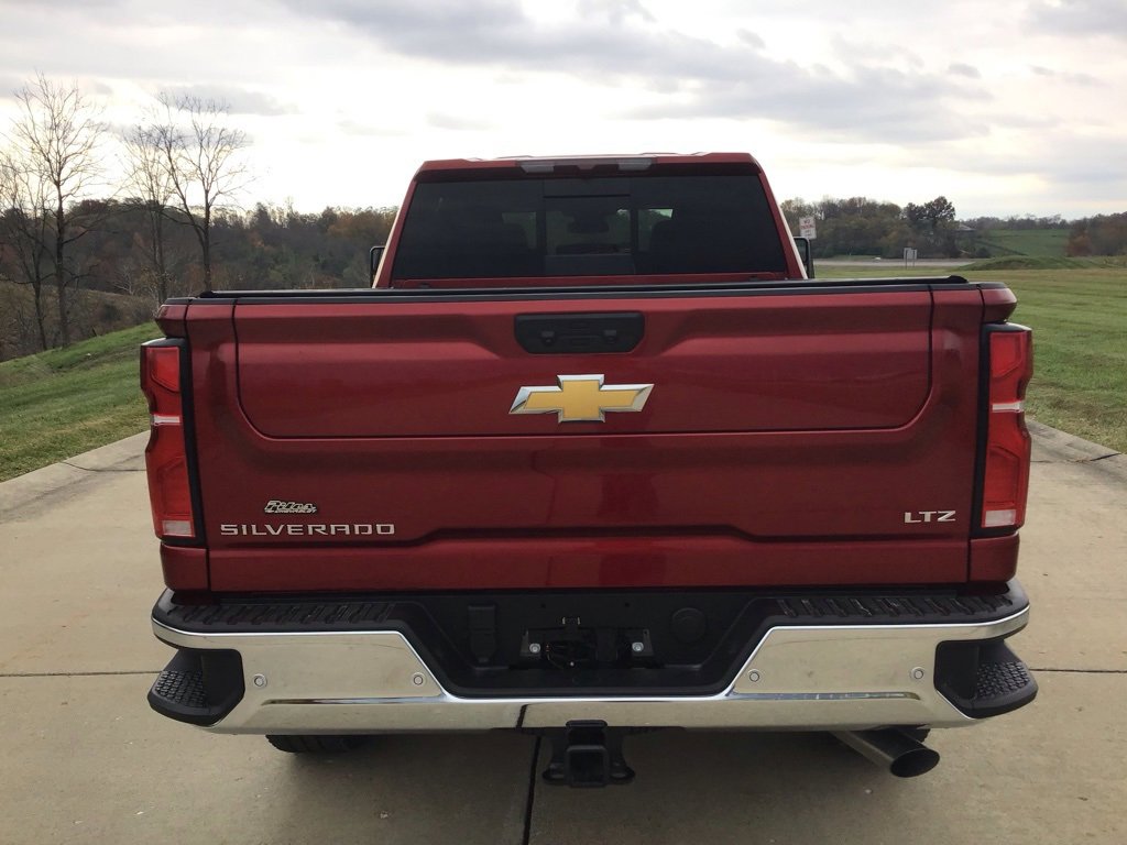 New 2025 Chevrolet Silverado 2500 LTZ image 4