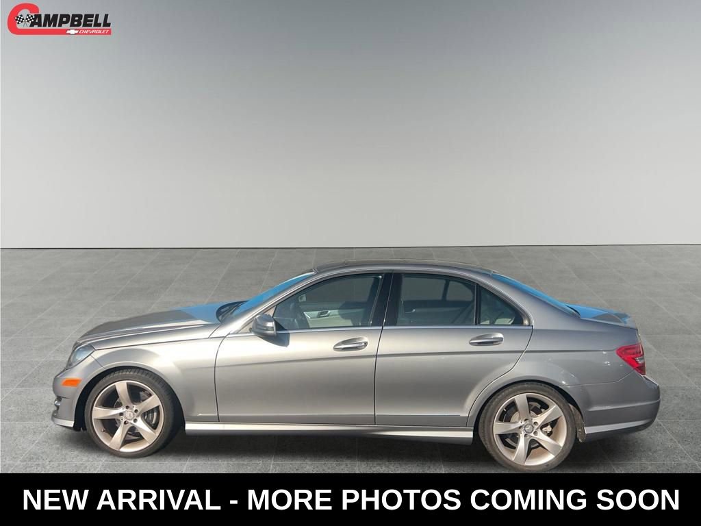 Used 2014 Mercedes-Benz C 250 Sedan image 2