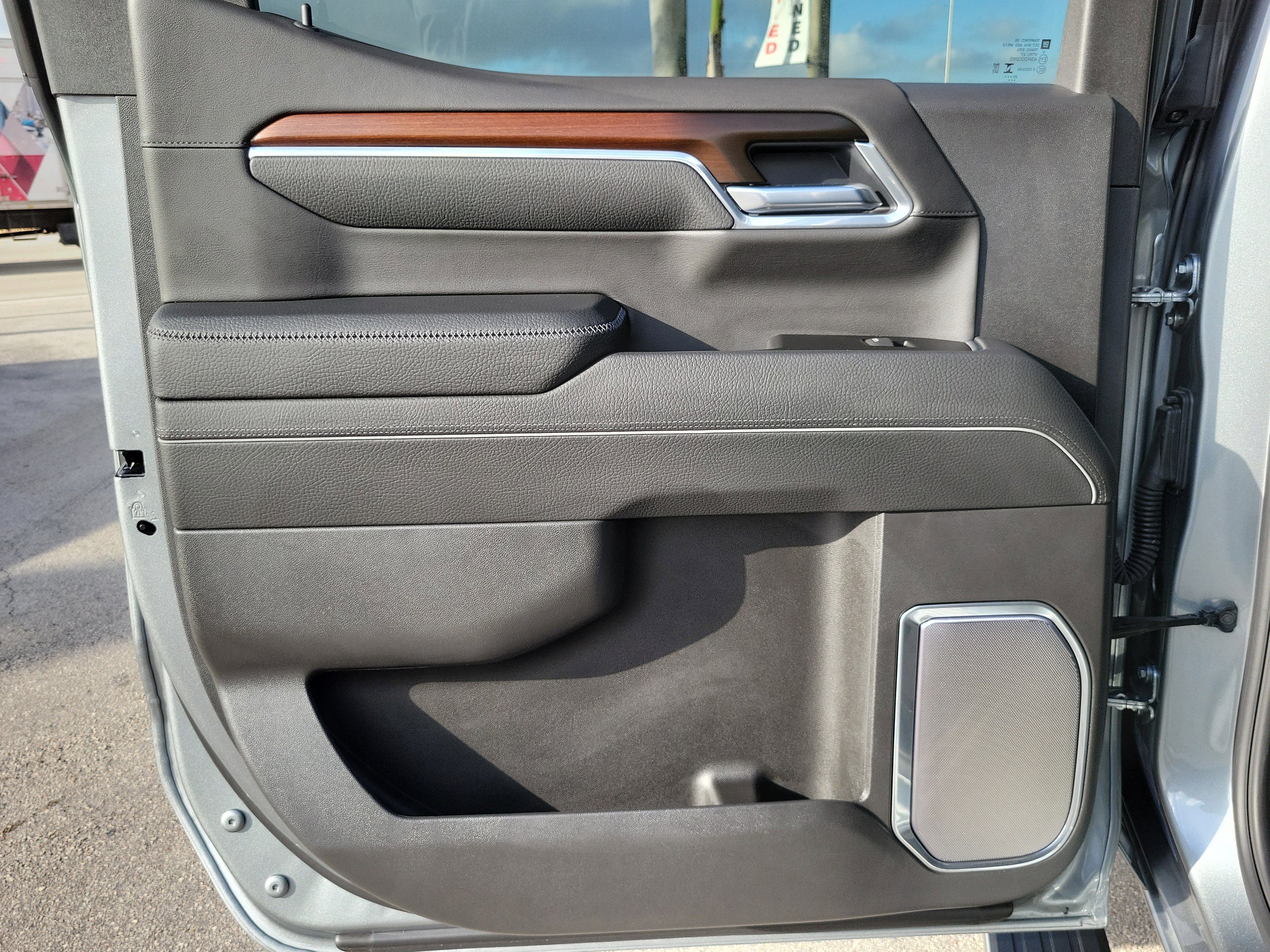 Used 2026 GMC Sierra 1500 Denali w/ Denali Reserve Package image 24