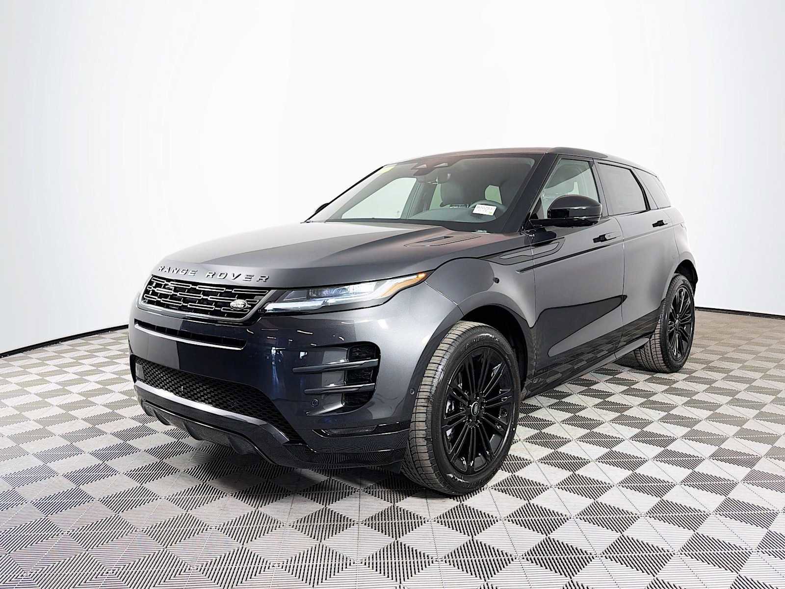 New 2026 Land Rover Range Rover Evoque Dynamic SE AWD/4WD image 1