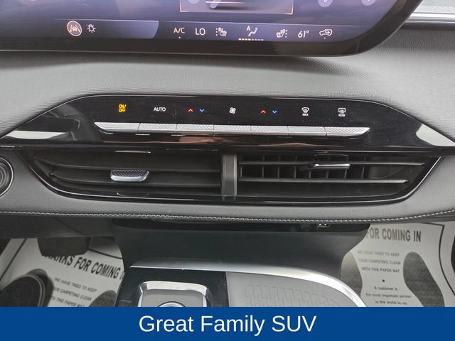 Used 2026 Buick Enclave Sport Touring w/ Power Package AWD/4WD image 32
