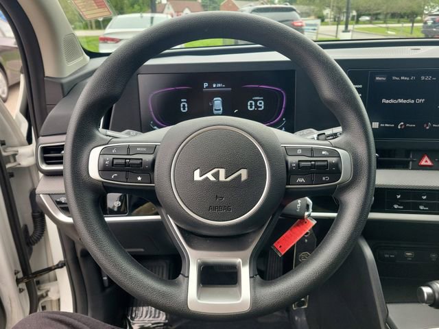 Used 2024 Kia Sportage LX AWD/4WD image 22