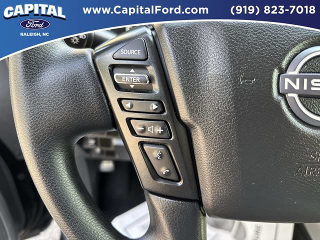 Used 2025 Nissan Frontier SV RWD image 22