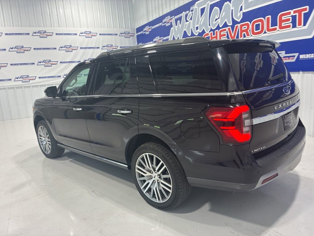 Used 2023 Ford Expedition Limited AWD/4WD image 4