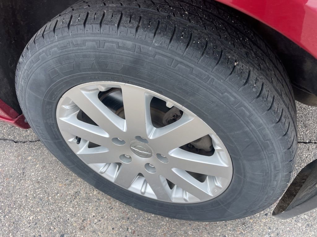 Used 2016 Chrysler Town & Country Touring w/ Driver Convenience Group image 7