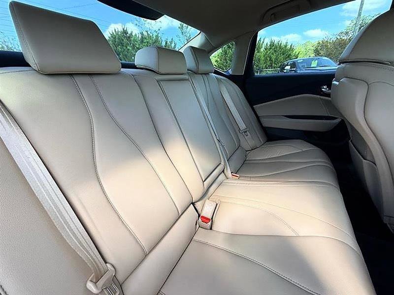 Used 2021 Acura TLX image 26