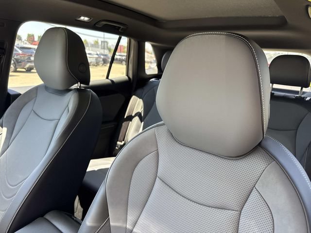 New 2026 Volkswagen Tiguan SE R-Line FWD image 21