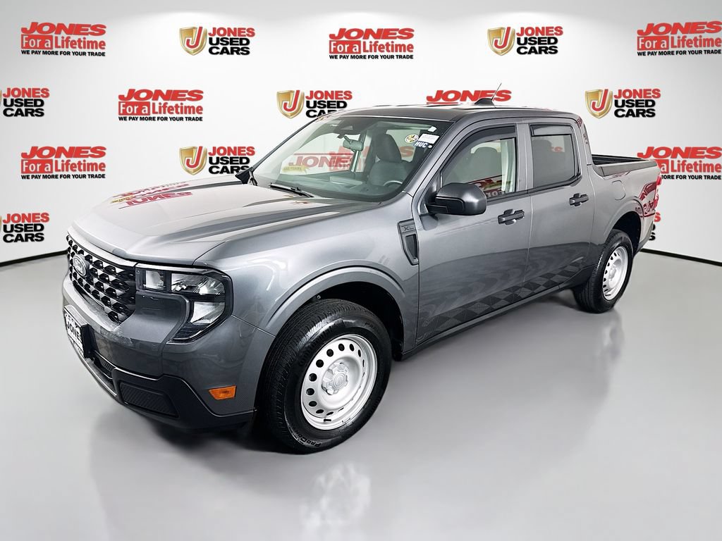 Used 2025 Ford Maverick XL w/ Equipment Group 102A AWD/4WD image 11