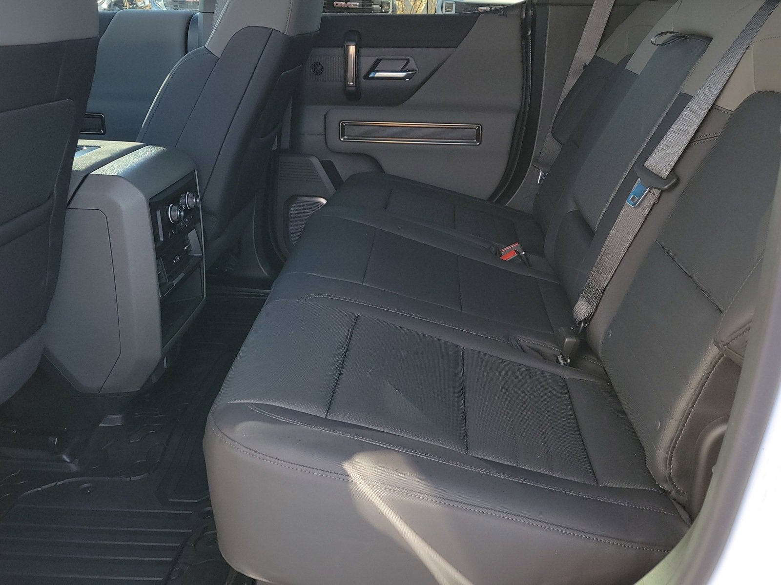 New 2025 GMC Hummer EV 3X image 7