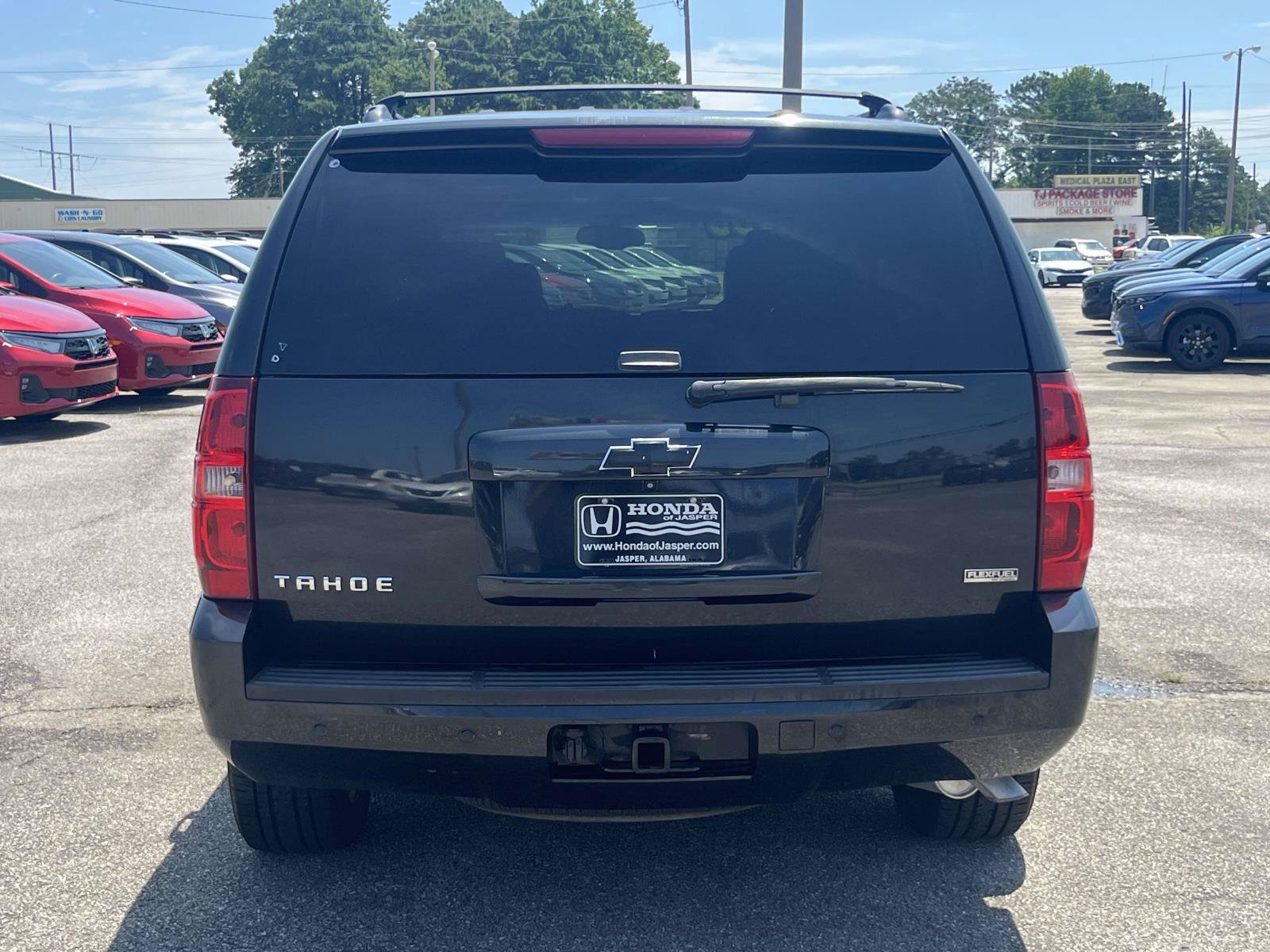 Used 2010 Chevrolet Tahoe LT RWD image 4