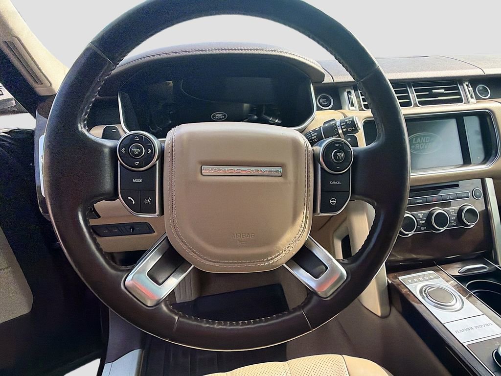 Used 2016 Land Rover Range Rover HSE image 11