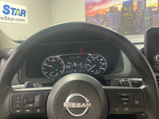 Used 2023 Nissan Pathfinder S image 11