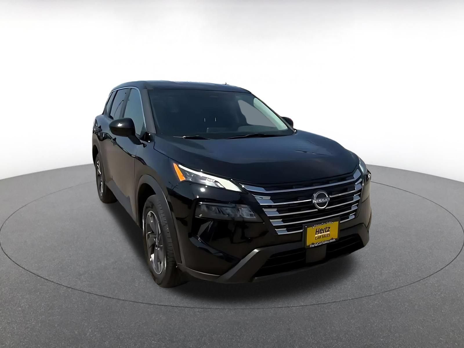 Used 2025 Nissan Rogue SV FWD image 3