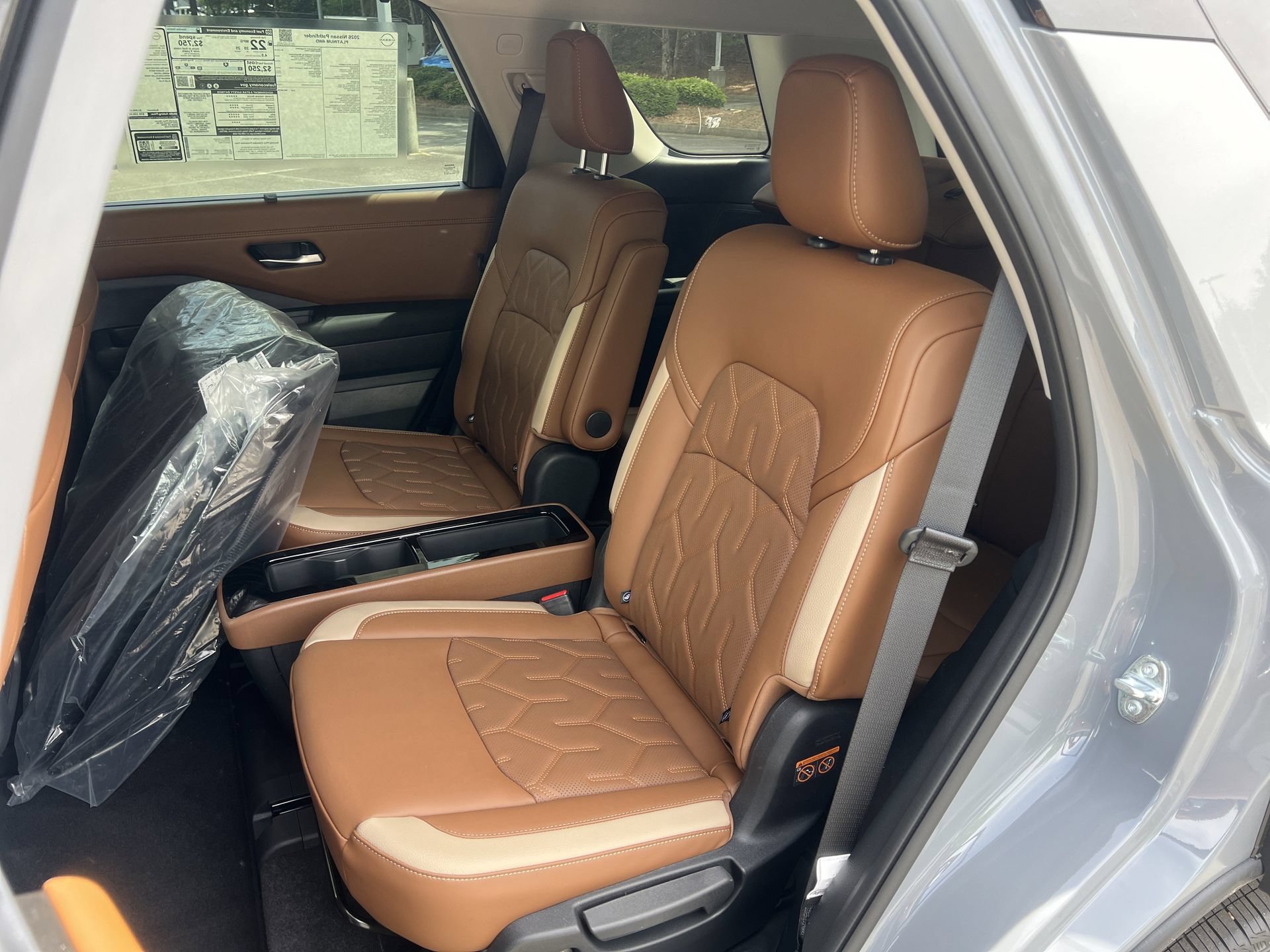 New 2026 Nissan Pathfinder Platinum AWD/4WD image 18