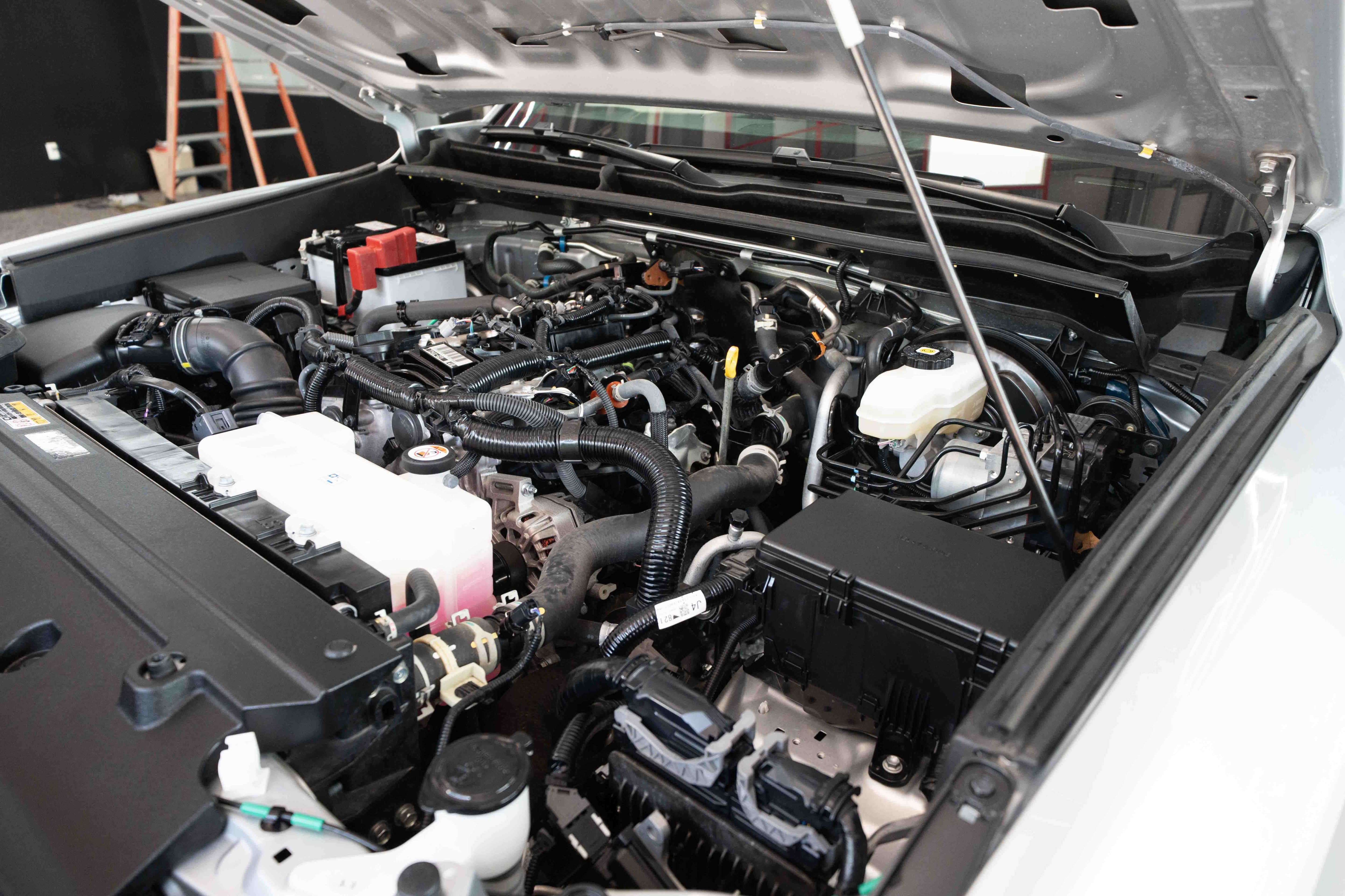 Certified 2025 Toyota 4Runner SR5 AWD/4WD image 34