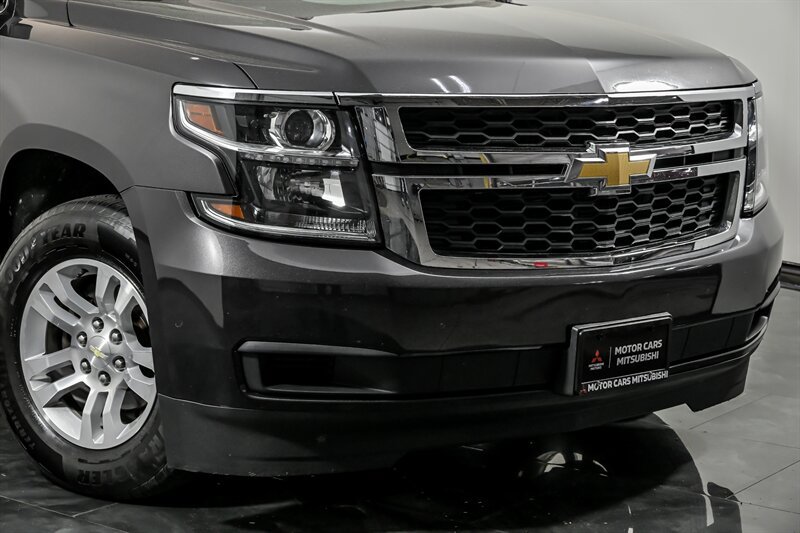 Used 2018 Chevrolet Tahoe LT AWD/4WD image 2