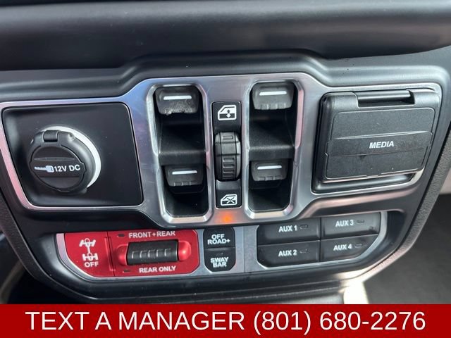 Used 2020 Jeep Gladiator Rubicon AWD/4WD image 23