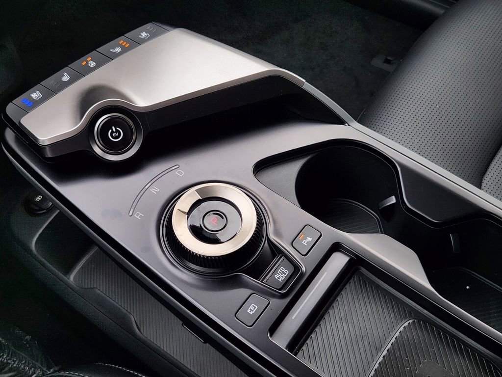 New 2025 Kia EV6 Wind image 22