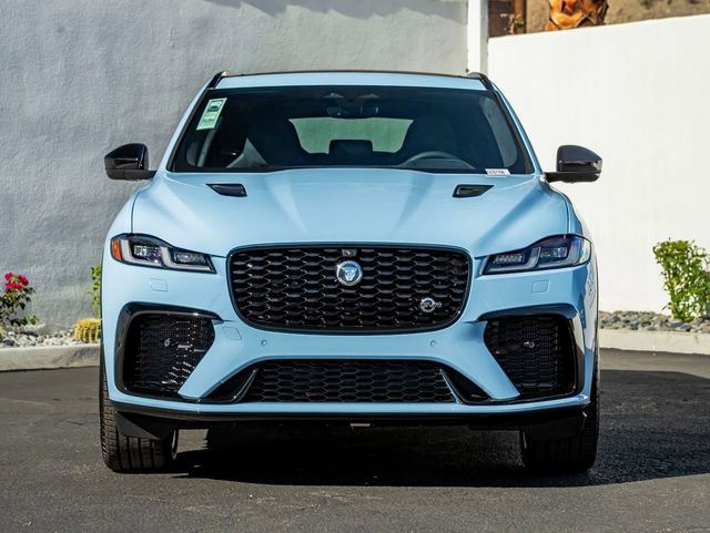 New 2026 Jaguar F-PACE SVR image 3