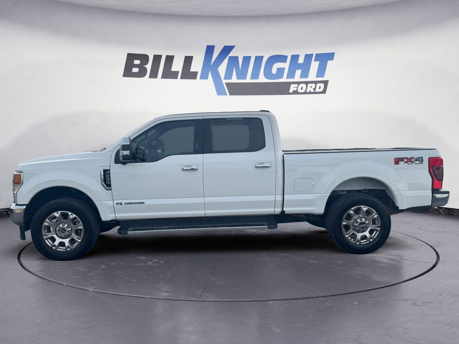 Used 2021 Ford F250 Lariat w/ Lariat Ultimate Package AWD/4WD image 2