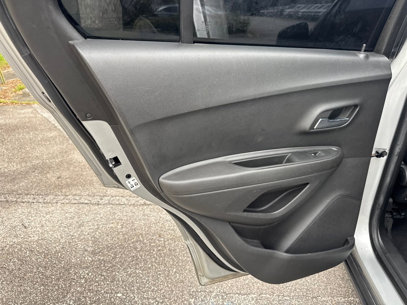Used 2020 Chevrolet Trax LS w/ Tint and Cruise Package FWD image 21