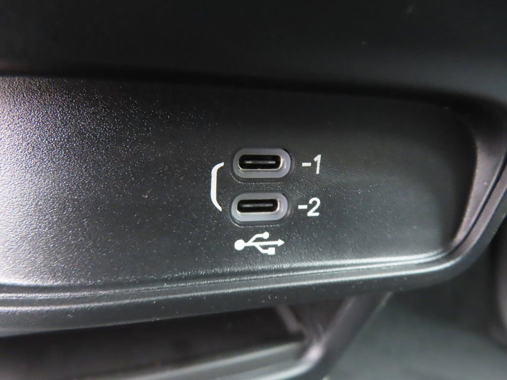 New 2026 Chrysler Pacifica Select w/ S Appearance Package AWD/4WD image 10