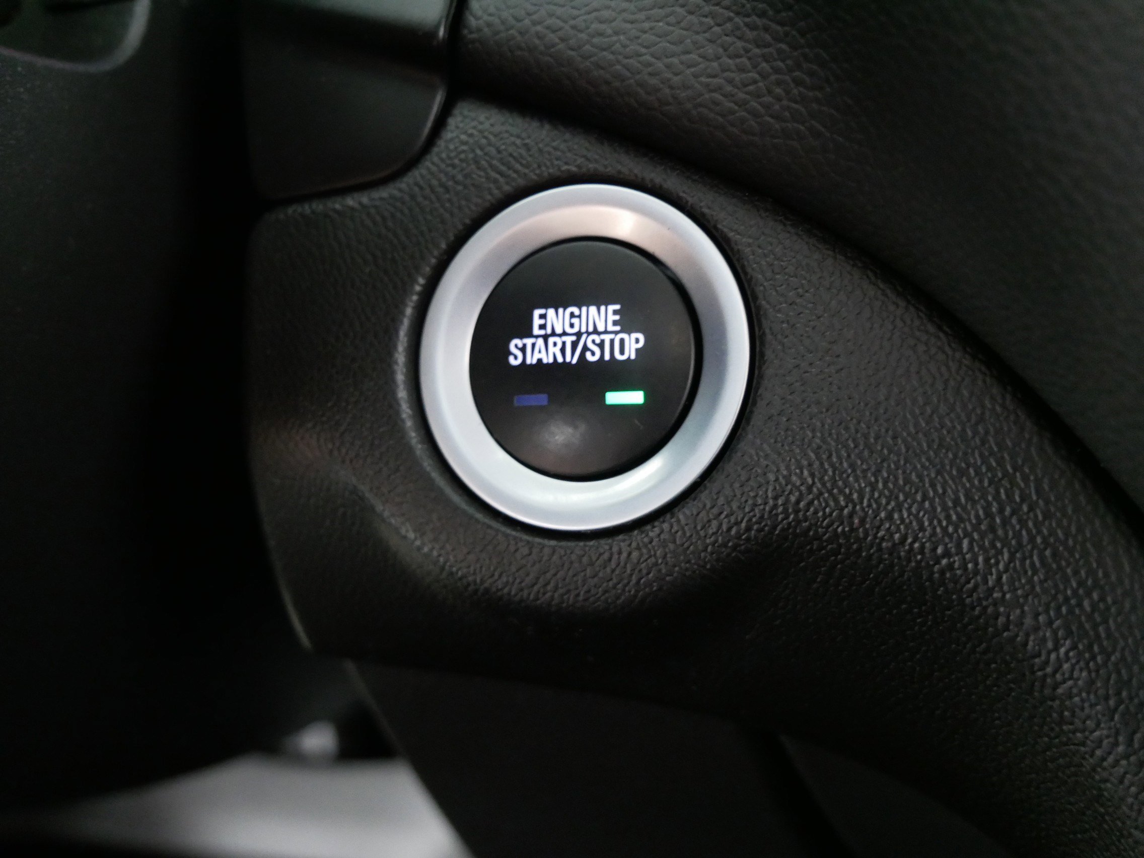 Used 2023 Chevrolet Equinox LT image 31