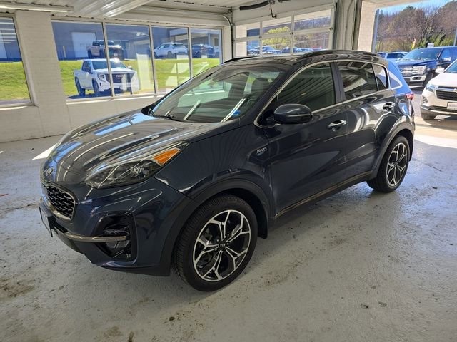 Certified 2022 Kia Sportage SX image 2