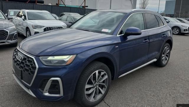 Used 2023 Audi Q5 2.0T Premium w/ Convenience Package AWD/4WD image 1