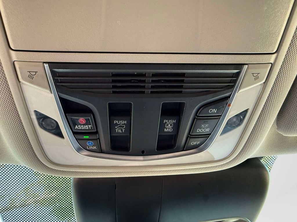Certified 2024 Acura RDX w/ Technology Package AWD/4WD image 26