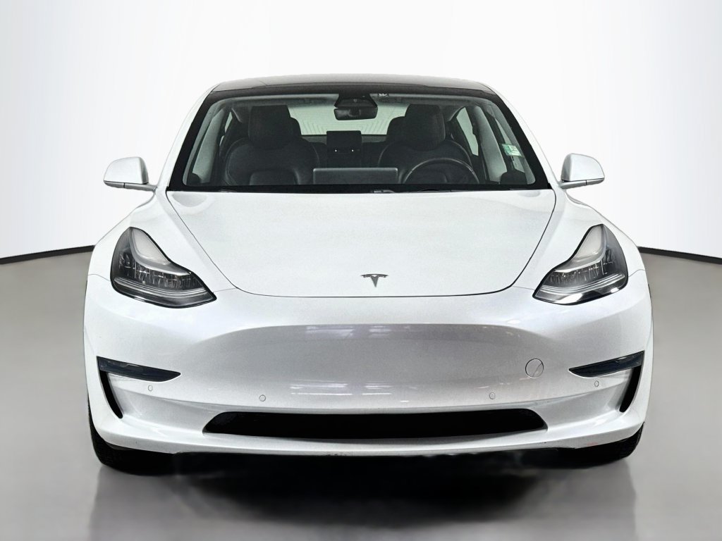 Used 2019 Tesla Model 3 Standard Range RWD image 3