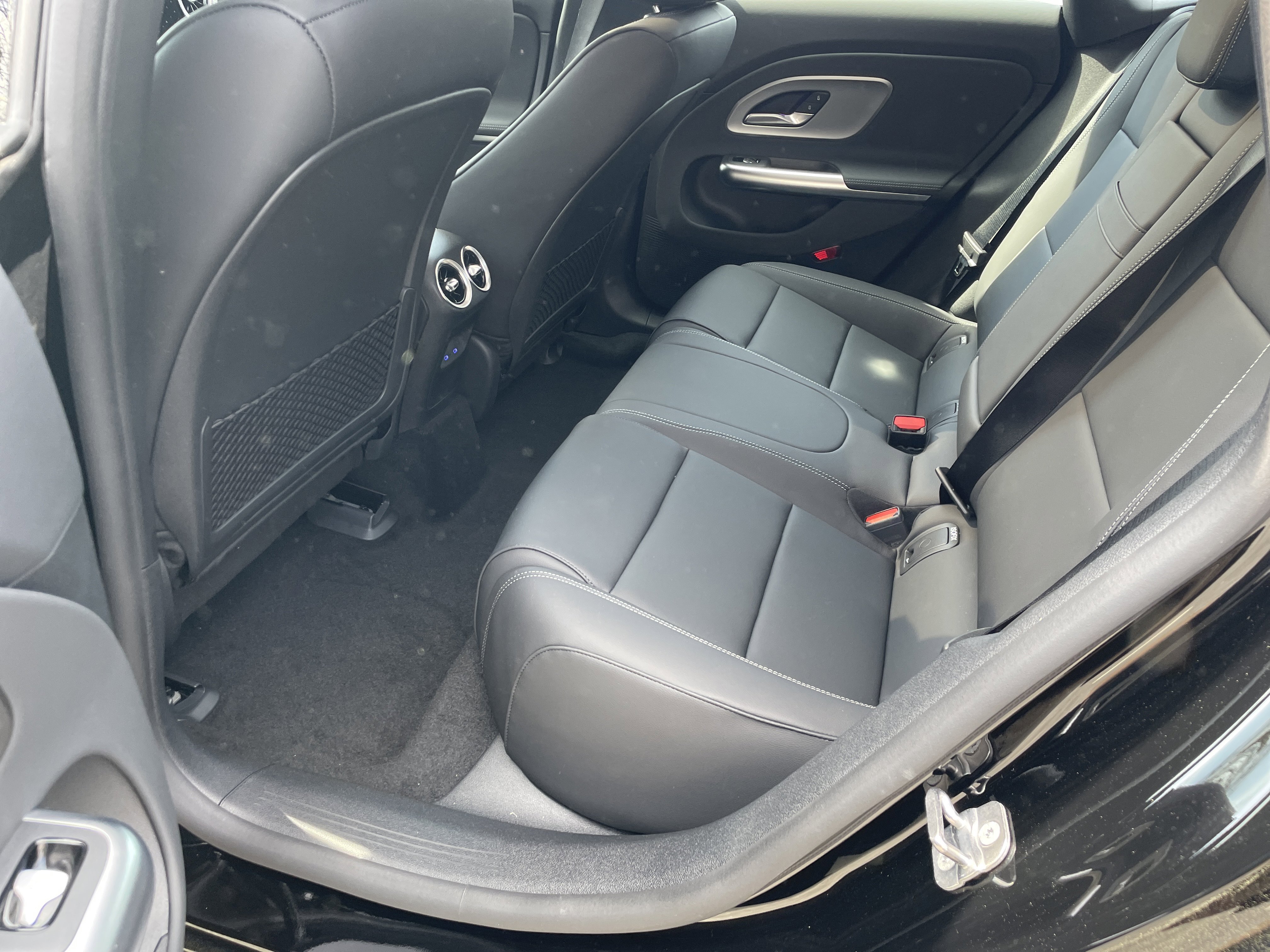 New 2026 Mercedes-Benz CLA 350 image 32